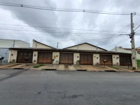 Casas no Solar Bougainville